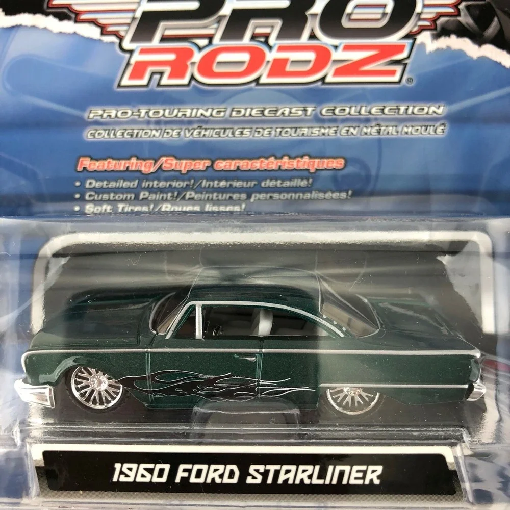 Maisto‎ Pro RodZ 1960 60 Ford Starliner Car Metallic Green Die Cast 1/64 Scale